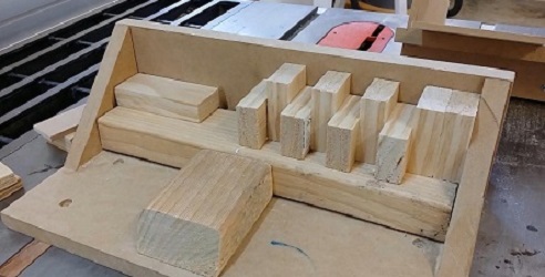 Single Blade Box Joint Jig Plans