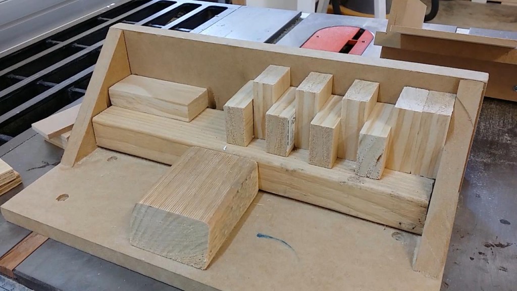 Basic 3/4in finger template setup.