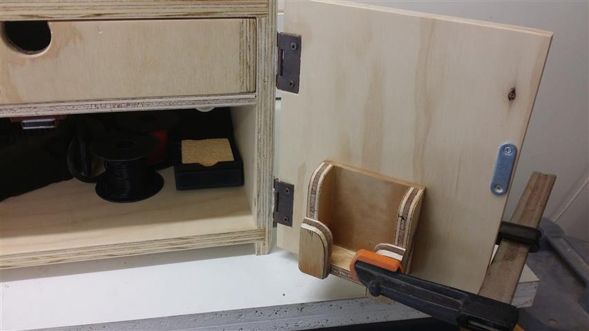 Multimeter mount
